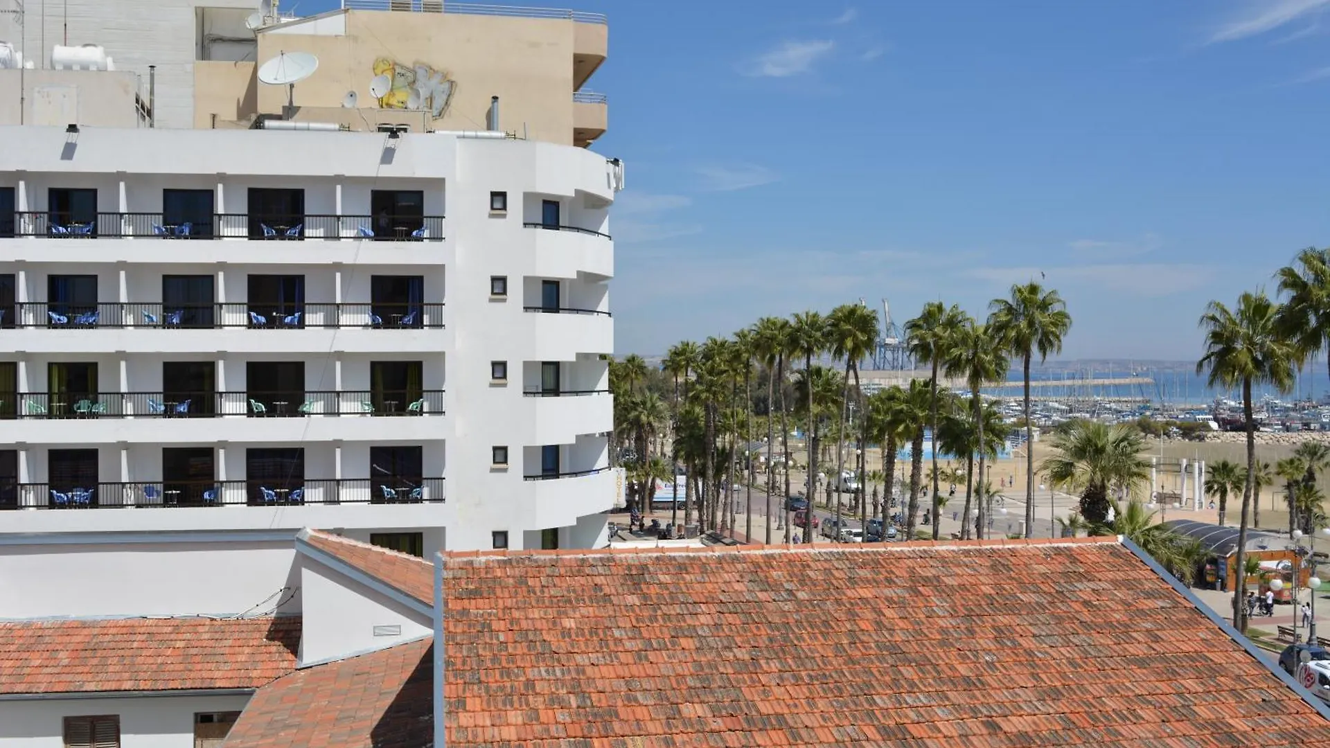 P L Sunorama Beach Garden 302 Larnaca Apartmán