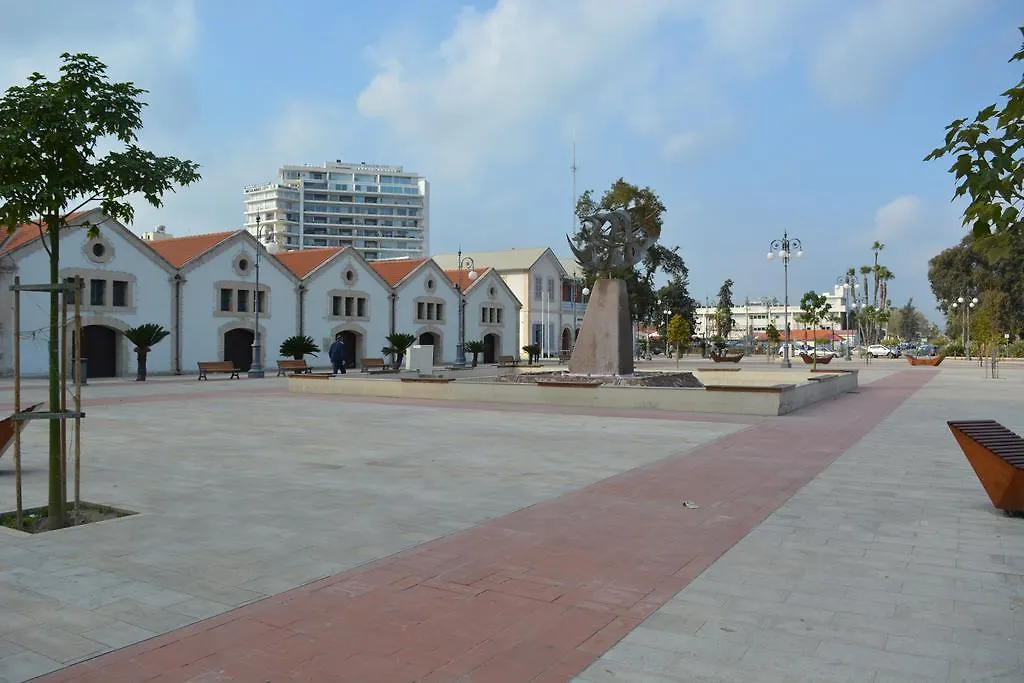 P L Sunorama Beach Garden 302 Larnaca Apartmán